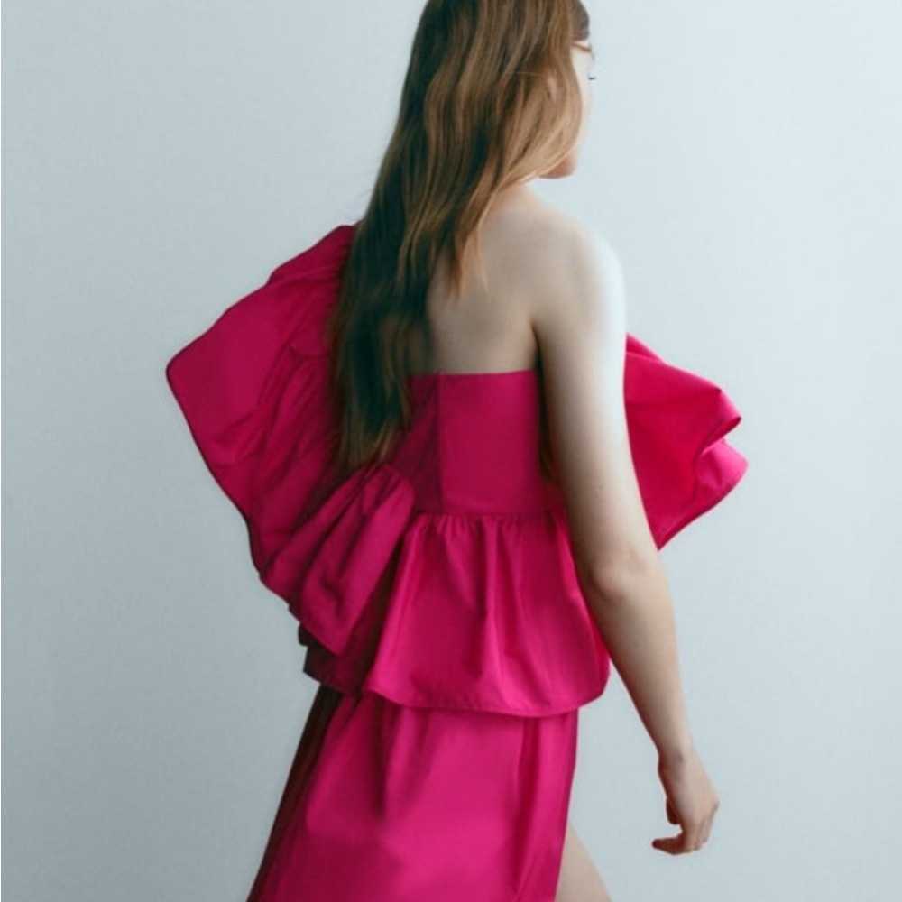 Zara raised rose ruffled asymmetric voluminous top - Picture 14 of 16